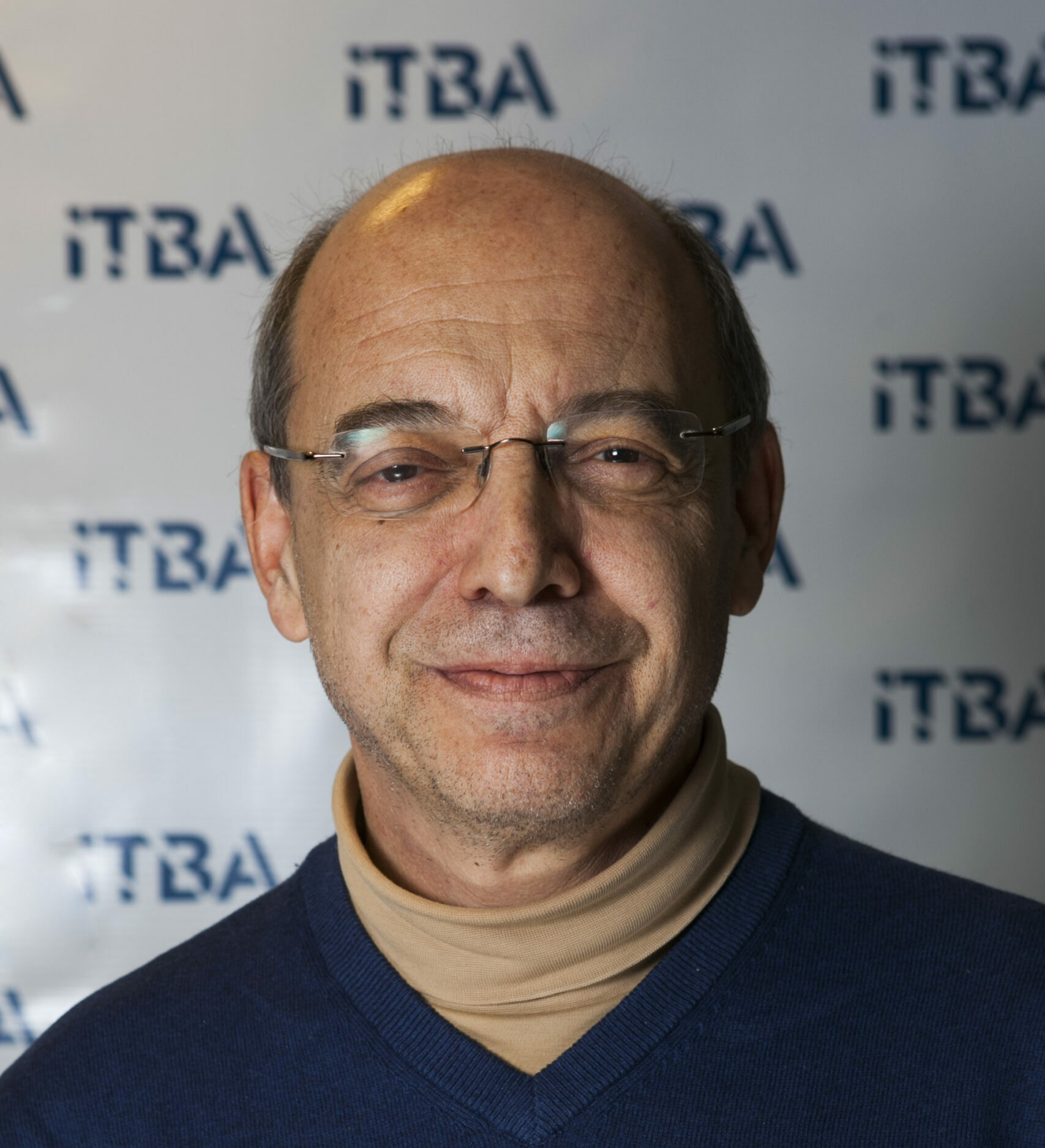 Dr. Alejandro Vaisman